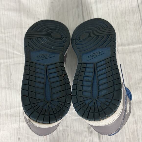 Nike Air Jordan 1 Mid True Blue Grey White Shoes DQ8423-014 size 6.5Y, Women's 8 - Picture 11 of 16